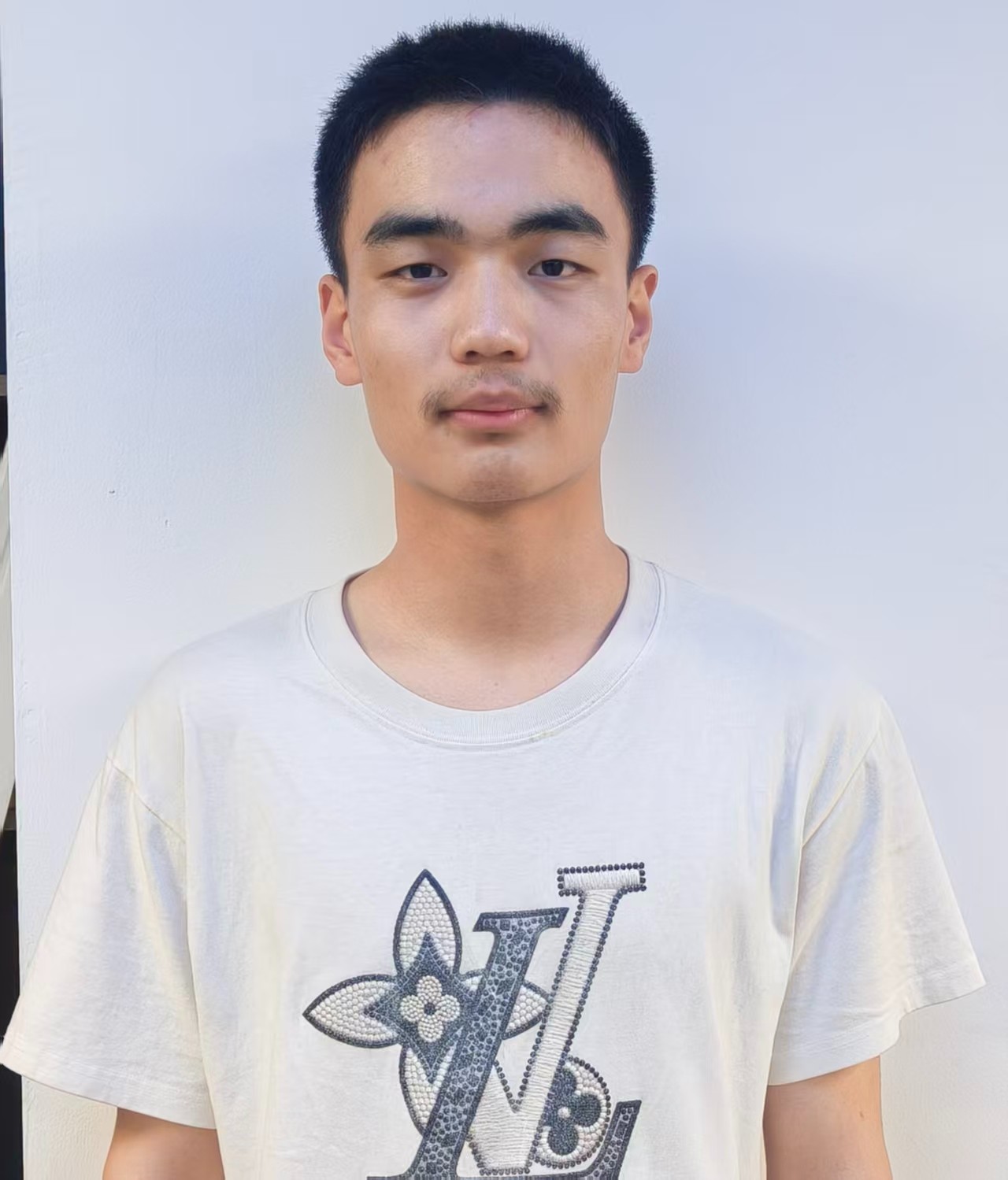 李泽峰